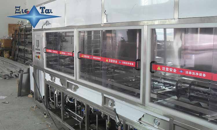 工業(yè)超聲波清洗機(jī)對汽車行業(yè)的貢獻(xiàn)，你知道多少？